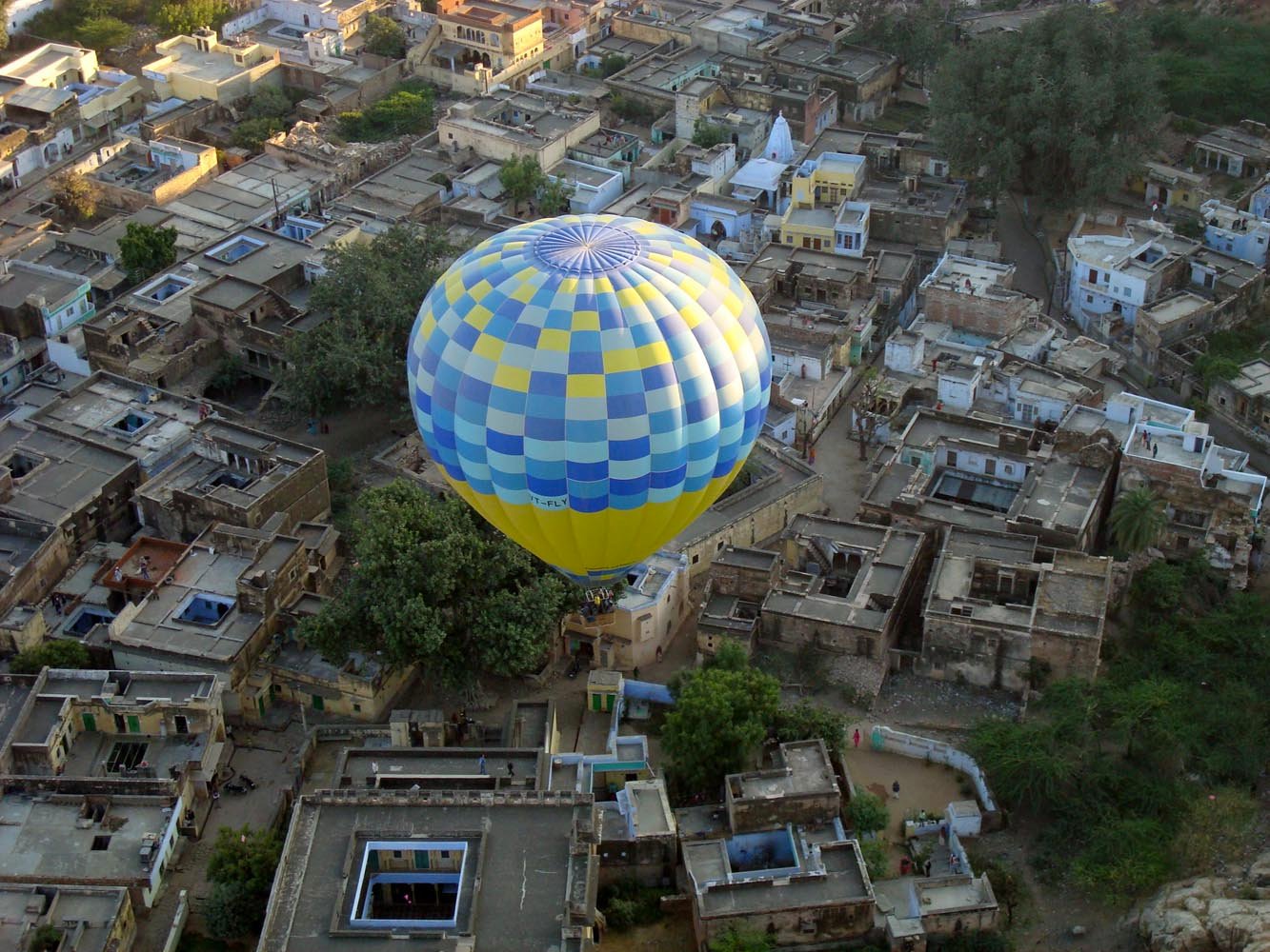 hot air balloon adventure in Jaipur