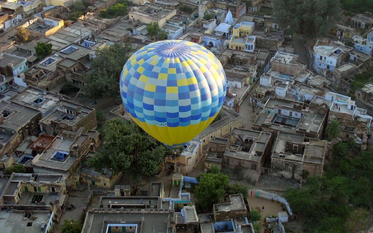 Hot air ballooning